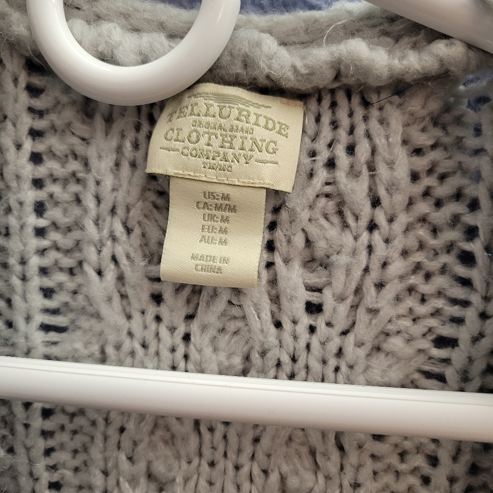 Long sleeve cardigan sweater